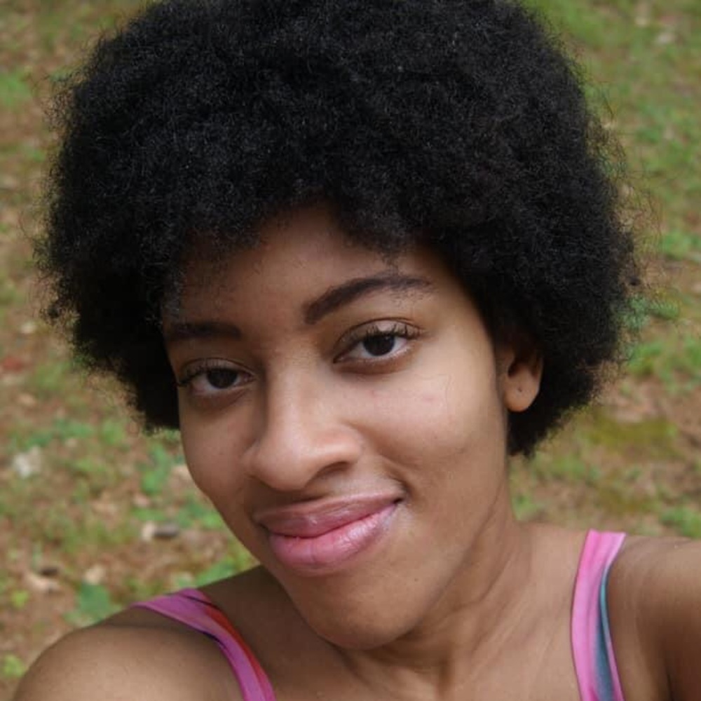 Meet your Posher, Candace